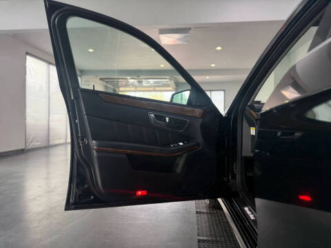 2012 Mercedes-Benz E-Class