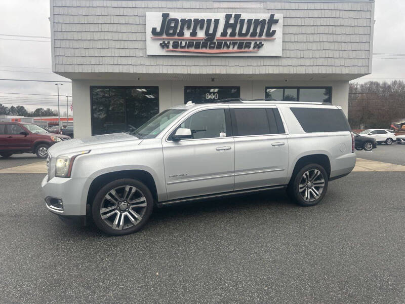 2020 GMC Yukon XL Denali's photo