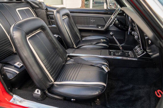 1967 Chevrolet Camaro 32