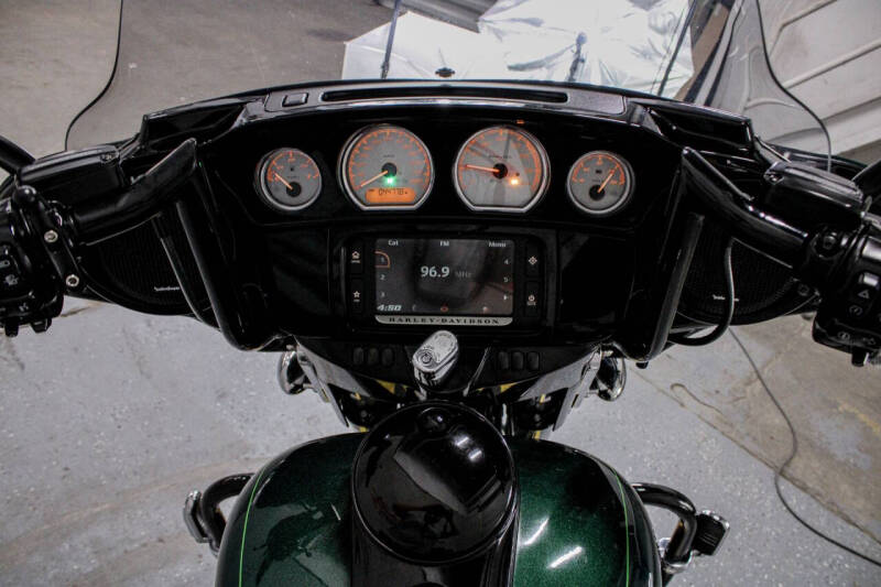 2015 Harley-Davidson Street Glide Special