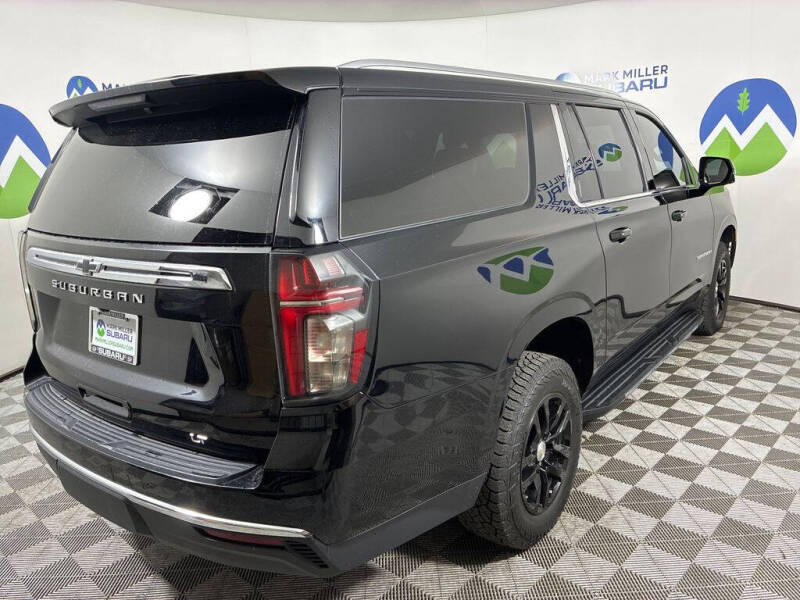 2022 Chevrolet Suburban LT