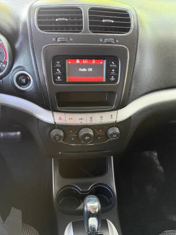 2015 Dodge Journey American Value Package