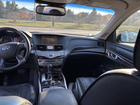 2012 Infiniti M37