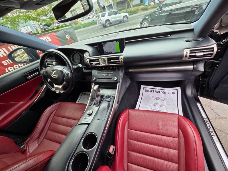 2016 Lexus IS 200t