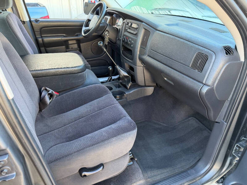 2004 Dodge Ram 2500 Pickup SLT - Photo 29