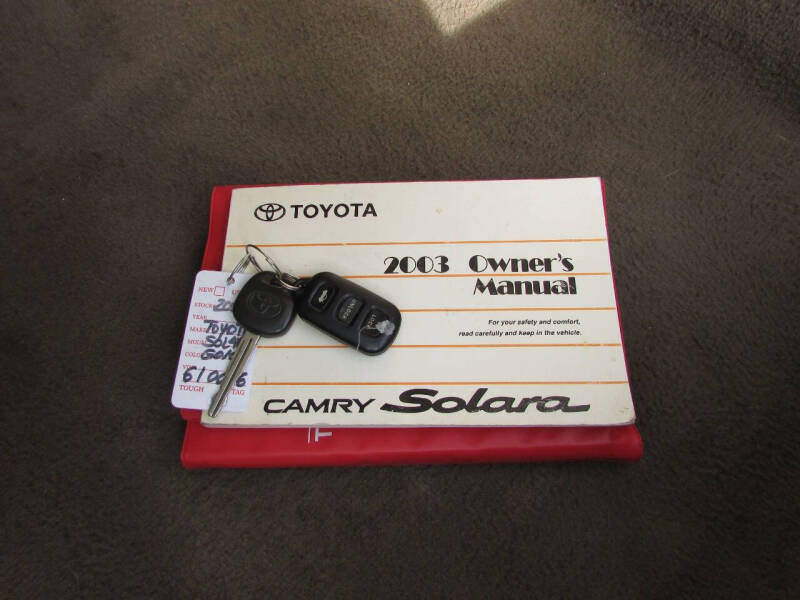 2003 Toyota Camry Solara SE photo 29