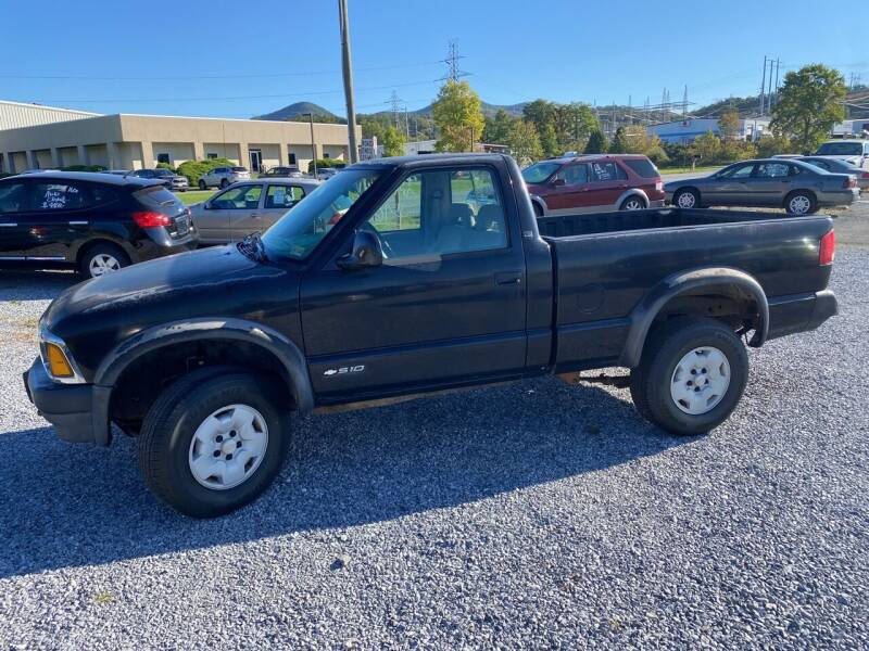 1994 Chevrolet S-10 for sale at Bailey's Auto Sales in Cloverdale VA