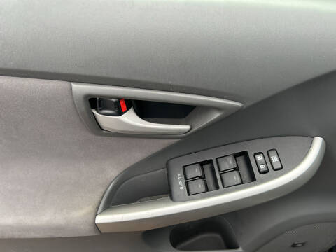 2011 Toyota Prius Three