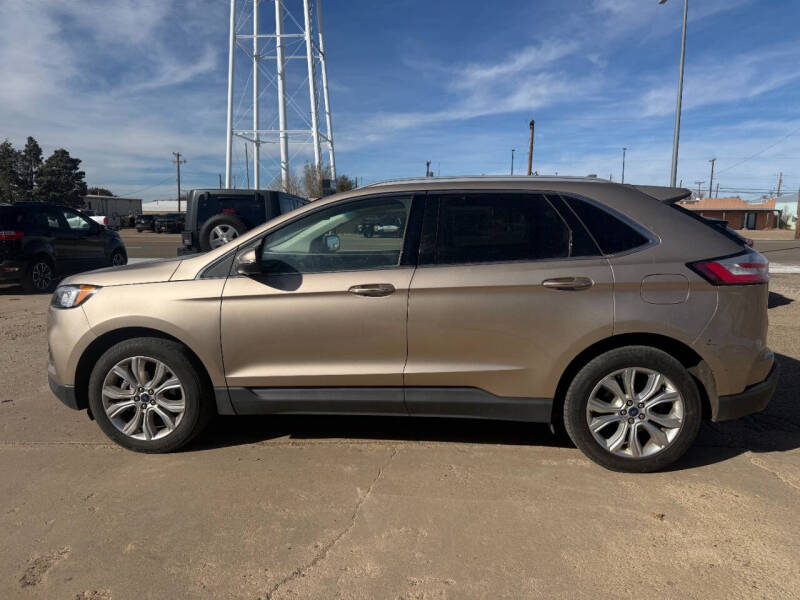 2020 Ford Edge Titanium
