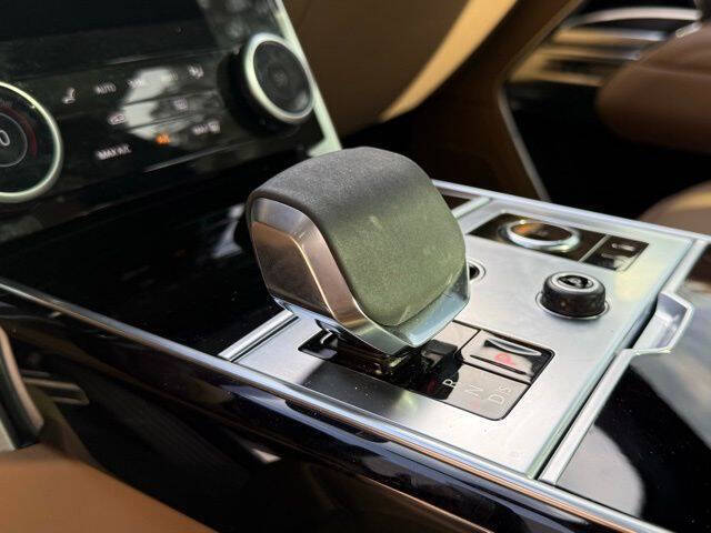 2023 Land Rover Range Rover P530 SE