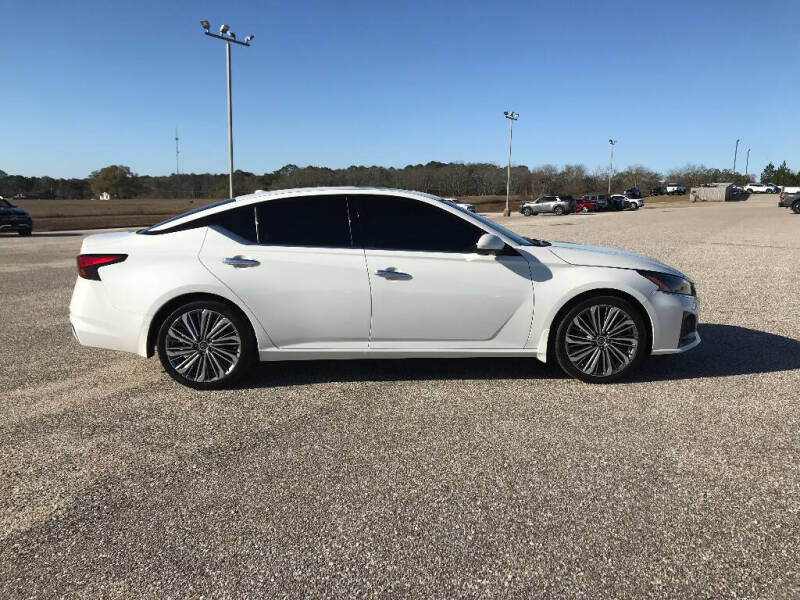 2024 Nissan Altima 2.5 SL