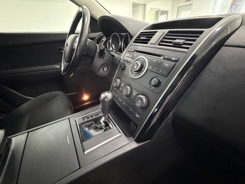2011 Mazda CX-9 Sport