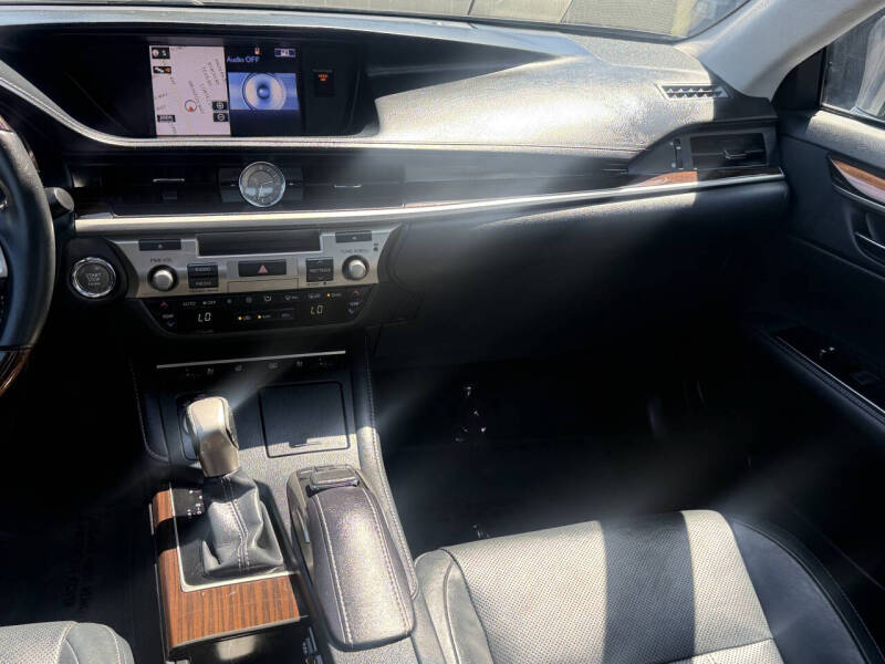 2016 Lexus ES 350
