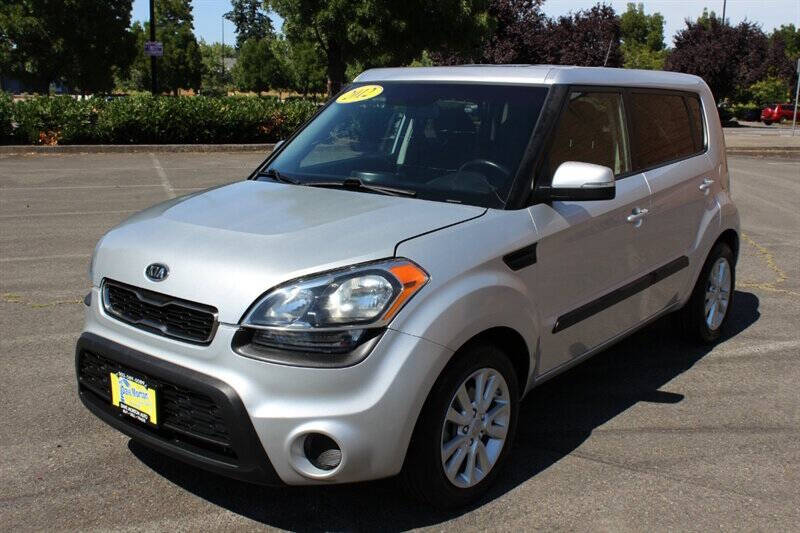 2012 Kia Soul +