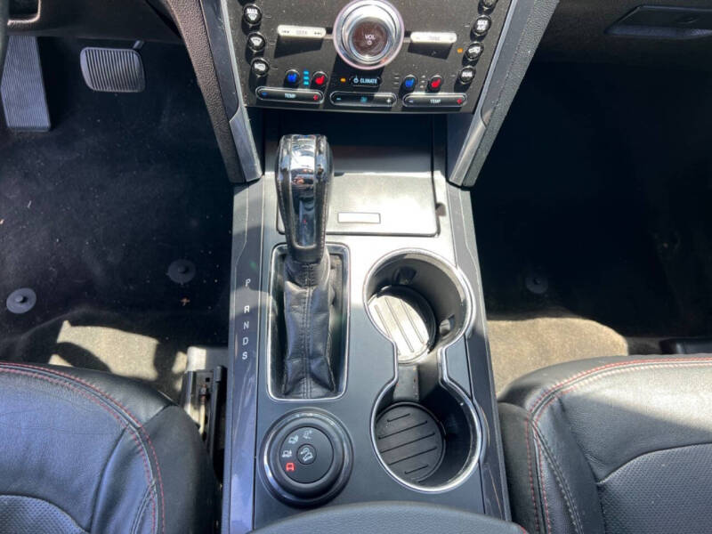 2017 Ford Explorer Sport