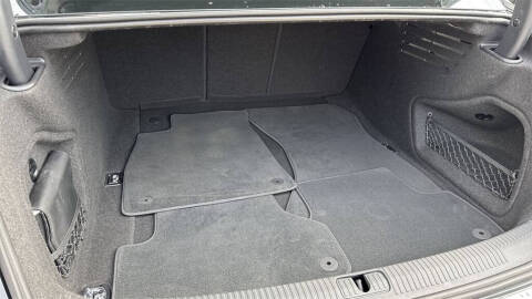 2017 Audi A4 2.0T quattro Prestige