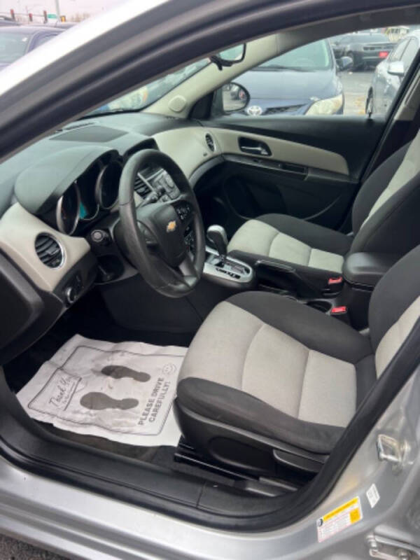 2016 Chevrolet Cruze Limited LS Auto