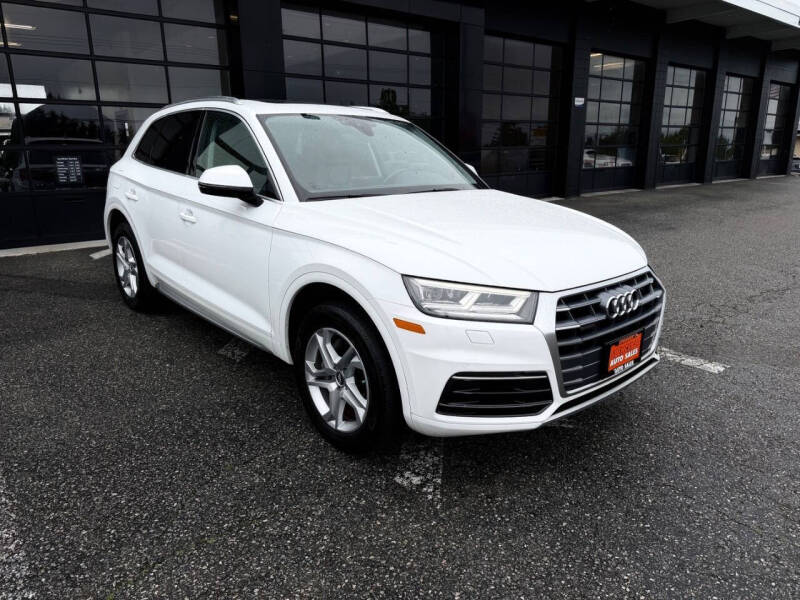 2018 Audi Q5 2.0T quattro Premium Plus