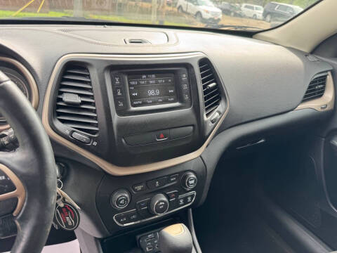 2017 Jeep Cherokee Latitude