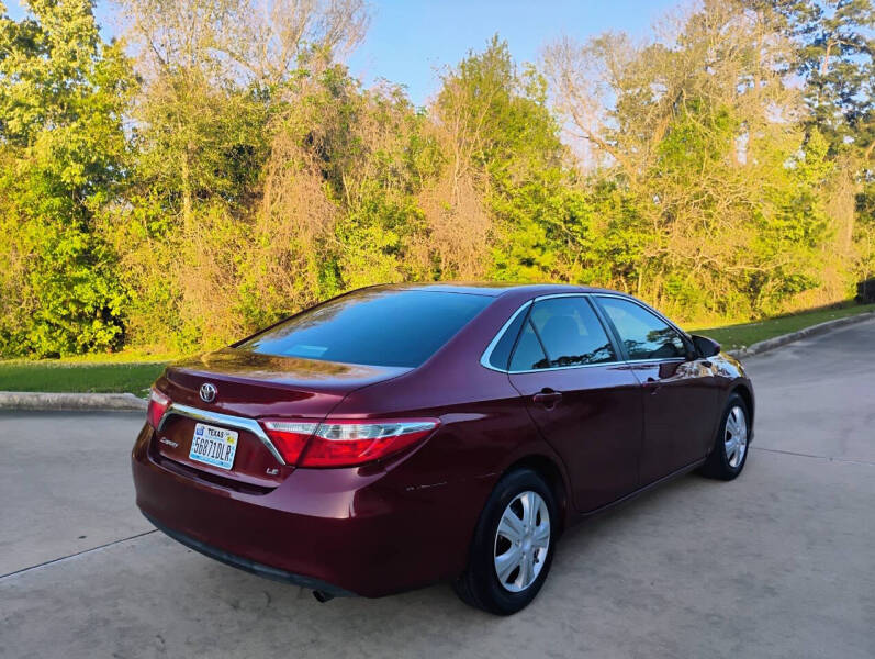 2017 Toyota Camry LE