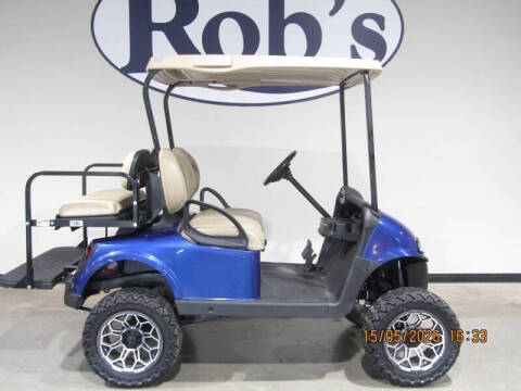 2018 E-Z-GO RXV 4