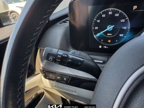 2023 Kia Carnival SX