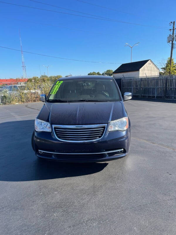 2012 Chrysler Town and Country for sale at Carl Klene's Auto Sales in Indianapolis IN
