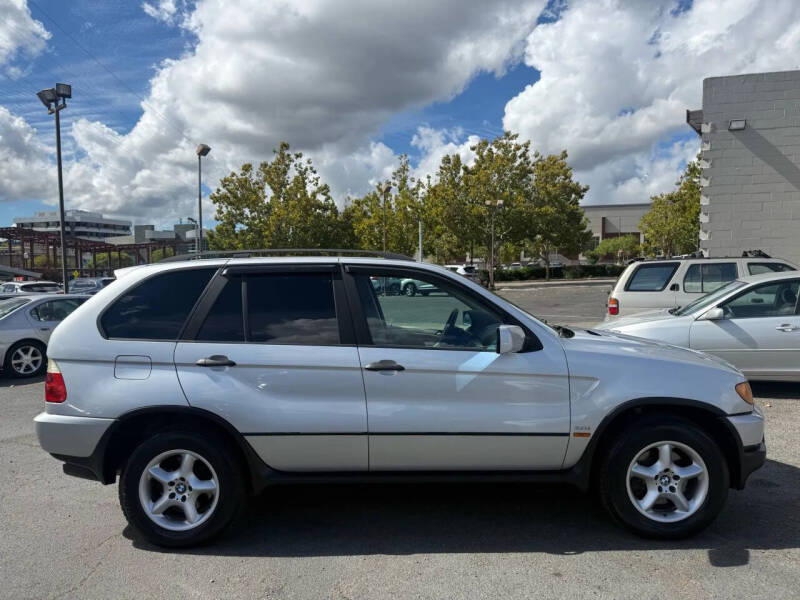 2001 BMW X5 3.0i