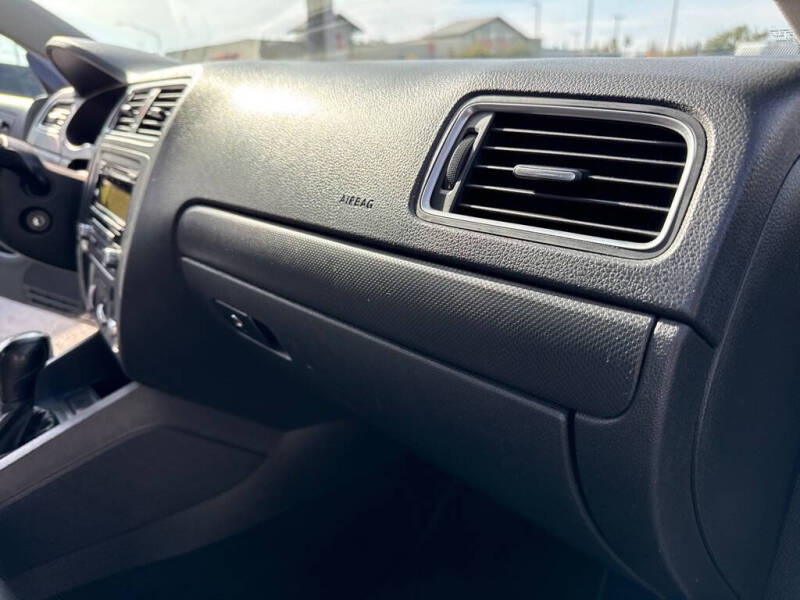 2011 Volkswagen Jetta