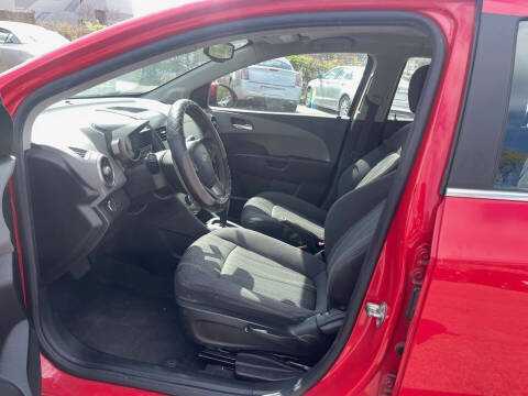 2015 Chevrolet Sonic LT Auto