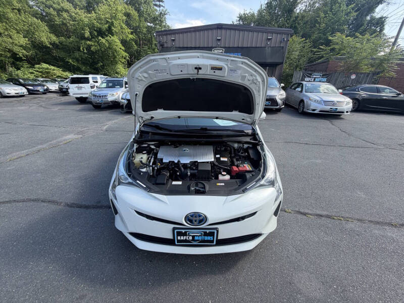 2018 Toyota Prius Three