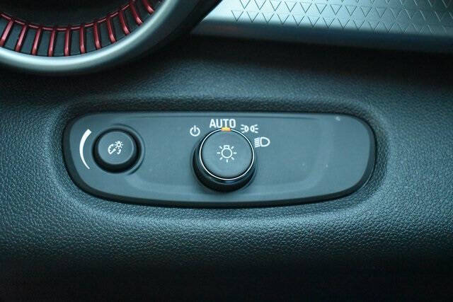 2024 Chevrolet Trax RS