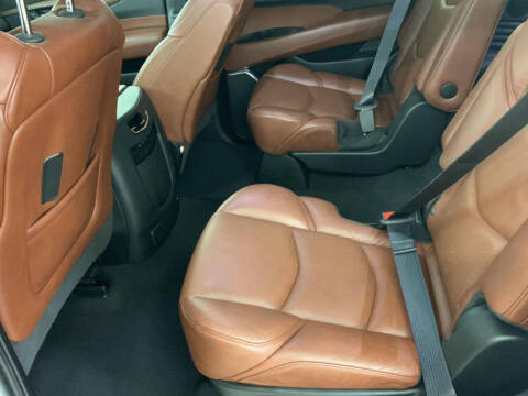 2020 Cadillac Escalade Premium Luxury