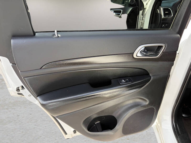 2017 Jeep Grand Cherokee Altitude