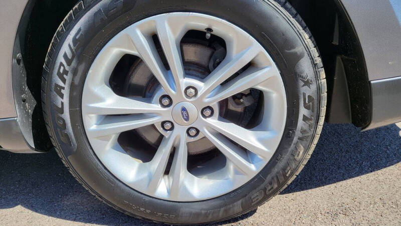 2013 Ford Taurus SEL