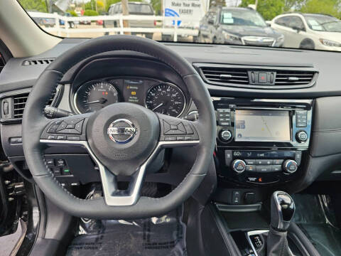 2017 Nissan Rogue SL