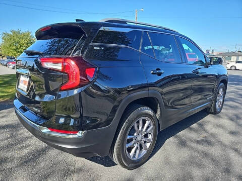 2022 GMC Terrain SLT