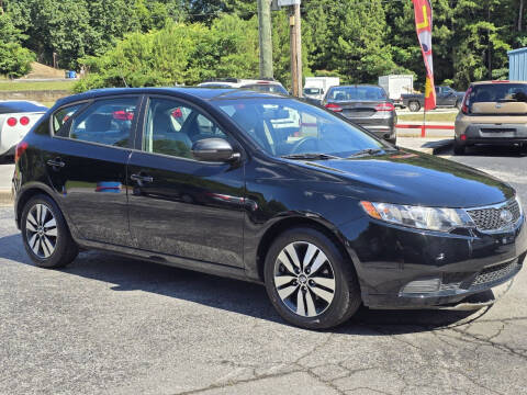 2013 Kia Forte5 for sale at C & C MOTORS in Chattanooga TN