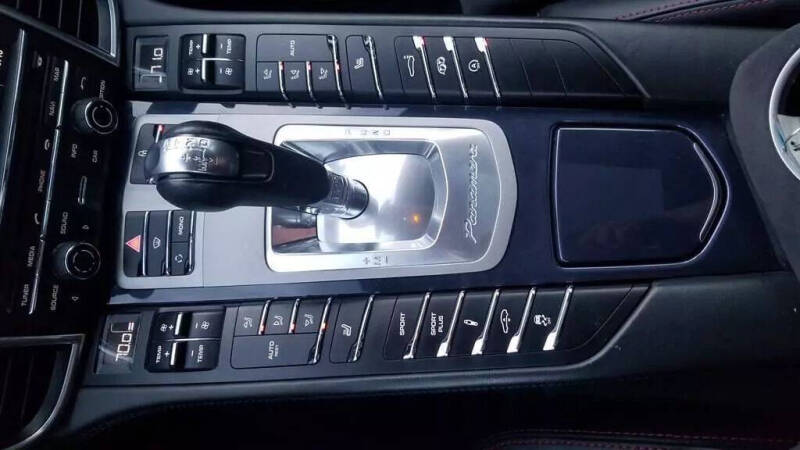 2013 Porsche Panamera GTS