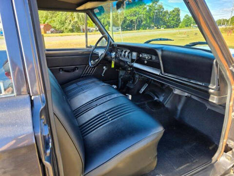 1974 Jeep Wagoneer