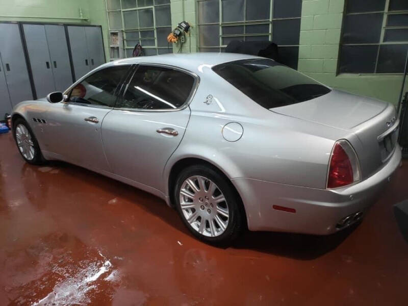 2005 Maserati Quattroporte for sale at Claborn Motors, INC in Cambridge City IN
