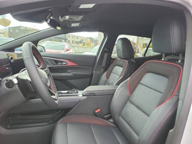 2025 Chevrolet Equinox EV RS