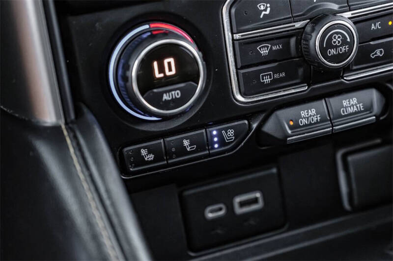 2021 Chevrolet Suburban Premier