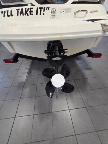 2013 Sea Ray 190 SPORT