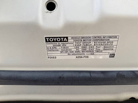 2024 Toyota Camry Hybrid