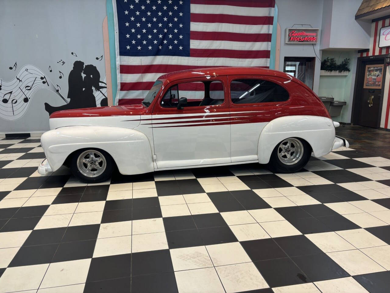 1946 Ford Tudor 3