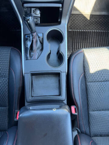 2015 Toyota Camry SE