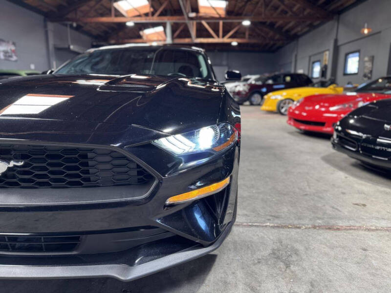 2018 Ford Mustang