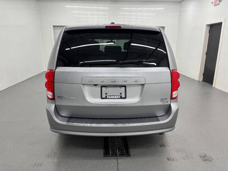 2017 Dodge Grand Caravan SE