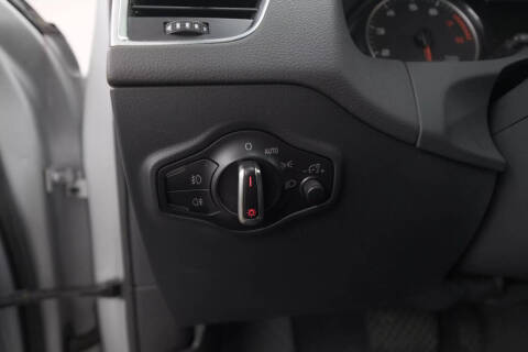 2012 Audi Q5 2.0T quattro Premium Plus